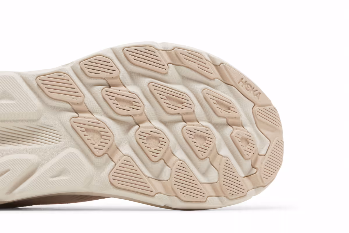 HOKA Women's Clifton 9 Shifting Sand, view 6