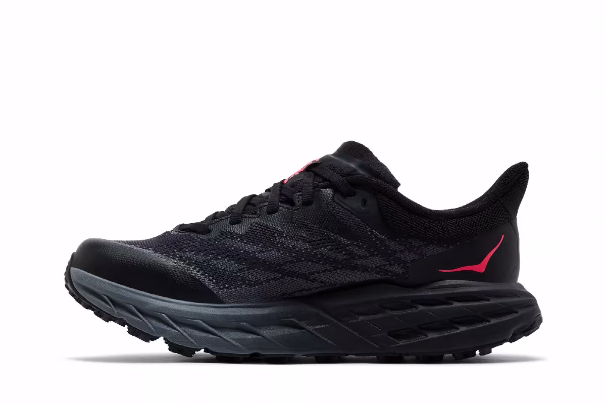 HOKA Women's Speedgoat 5 GORE-TEX Black Red, view 4