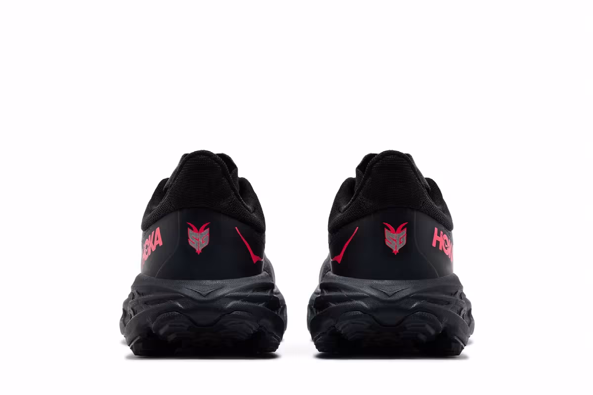 HOKA Women's Speedgoat 5 GORE-TEX Black Red, view 7