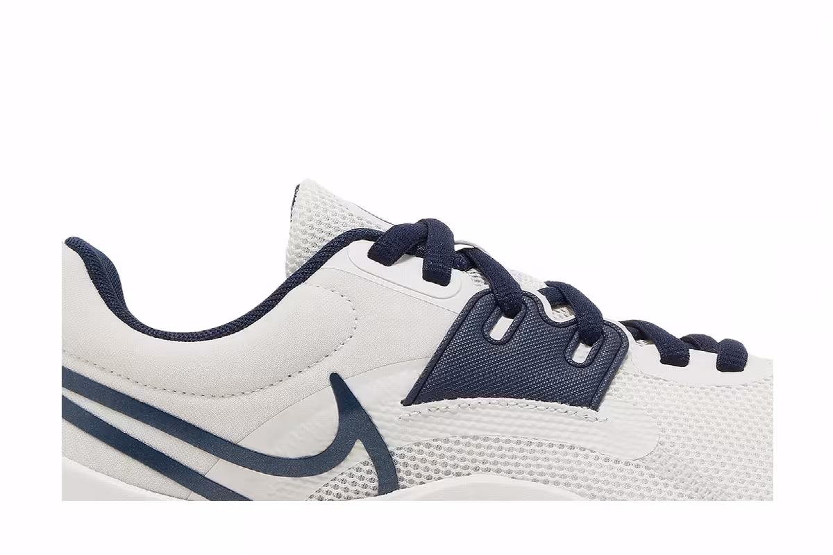 Nike Renew Retaliation TR 3 Summit White Obsidian, view 3