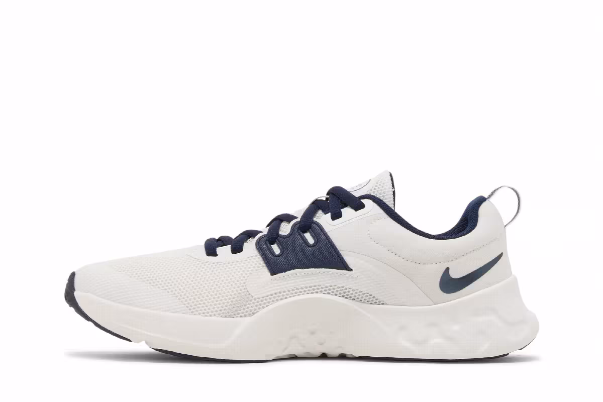 Nike Renew Retaliation TR 3 Summit White Obsidian, view 4