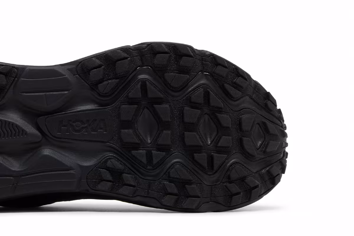 HOKA Women's Challenger ATR 7 GORE-TEX Triple Black, view 6