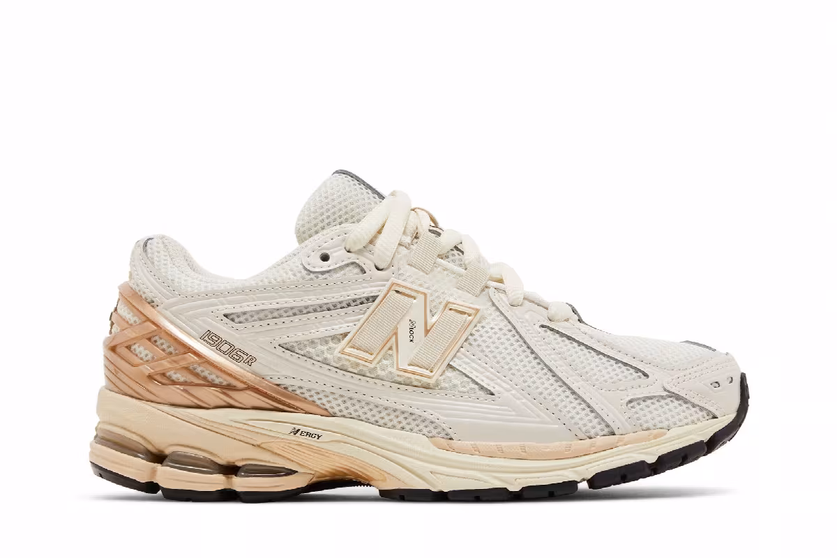 New Balance Women's 1906R Angora Sandstone, view 2