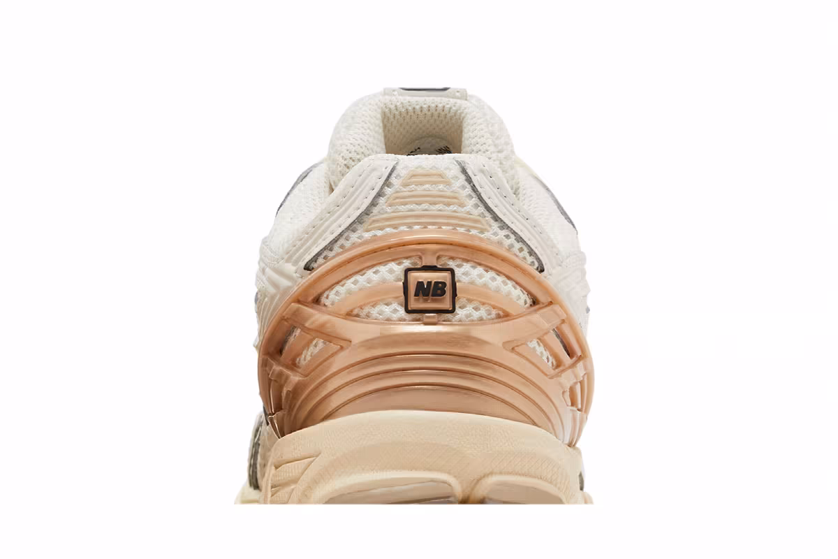 New Balance Women's 1906R Angora Sandstone, view 8