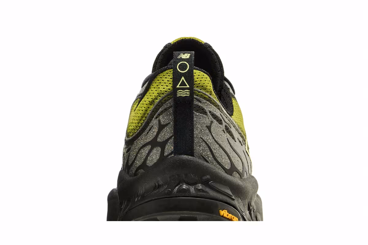 New Balance Fresh Foam X Hierro v8 2E Wide Black Tea Tree, view 8