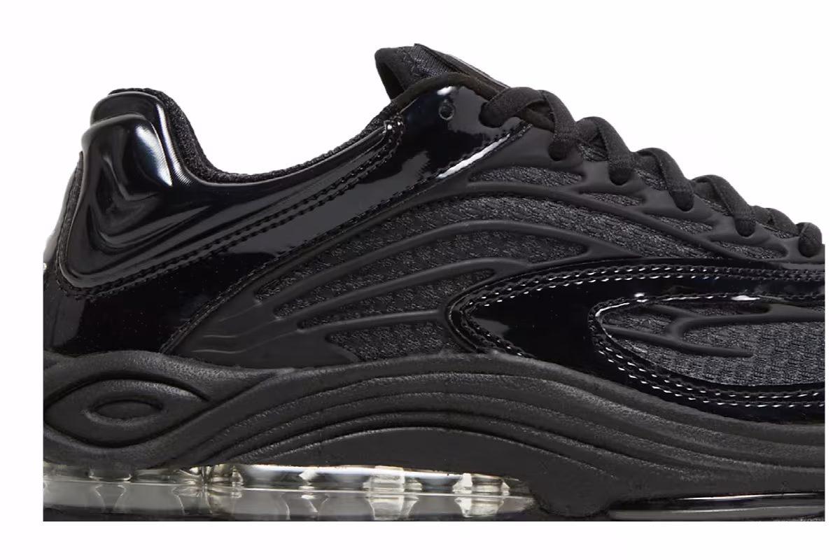 Nike Air Tuned Max Triple Black, view 3