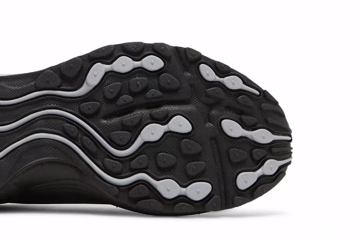 Nike Air Tuned Max Triple Black, view 6