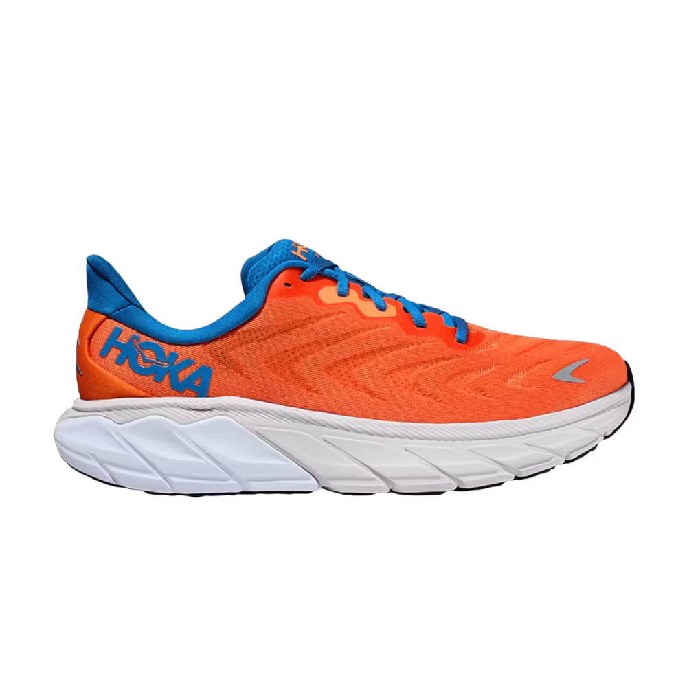 HOKA Arahi 6 Vibrant Orange Coastal Sky