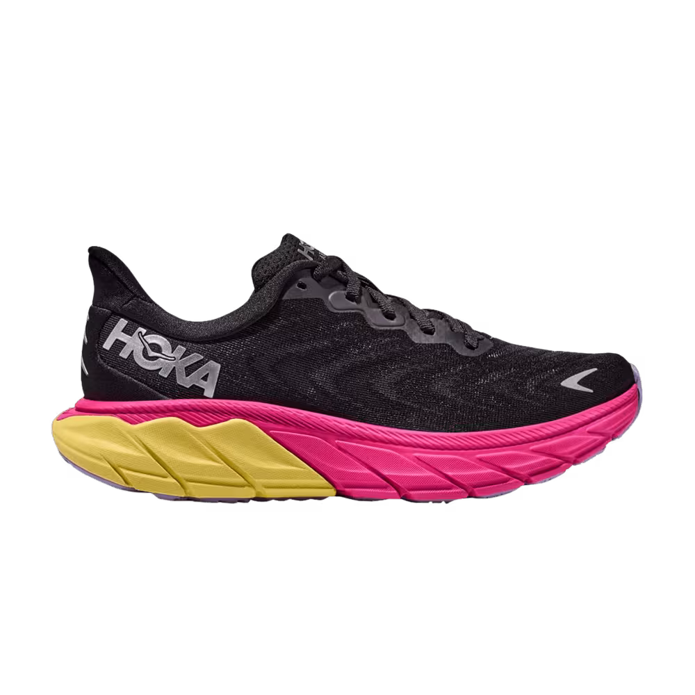 HOKA Women's Arahi 6 Black Pink Yarrow