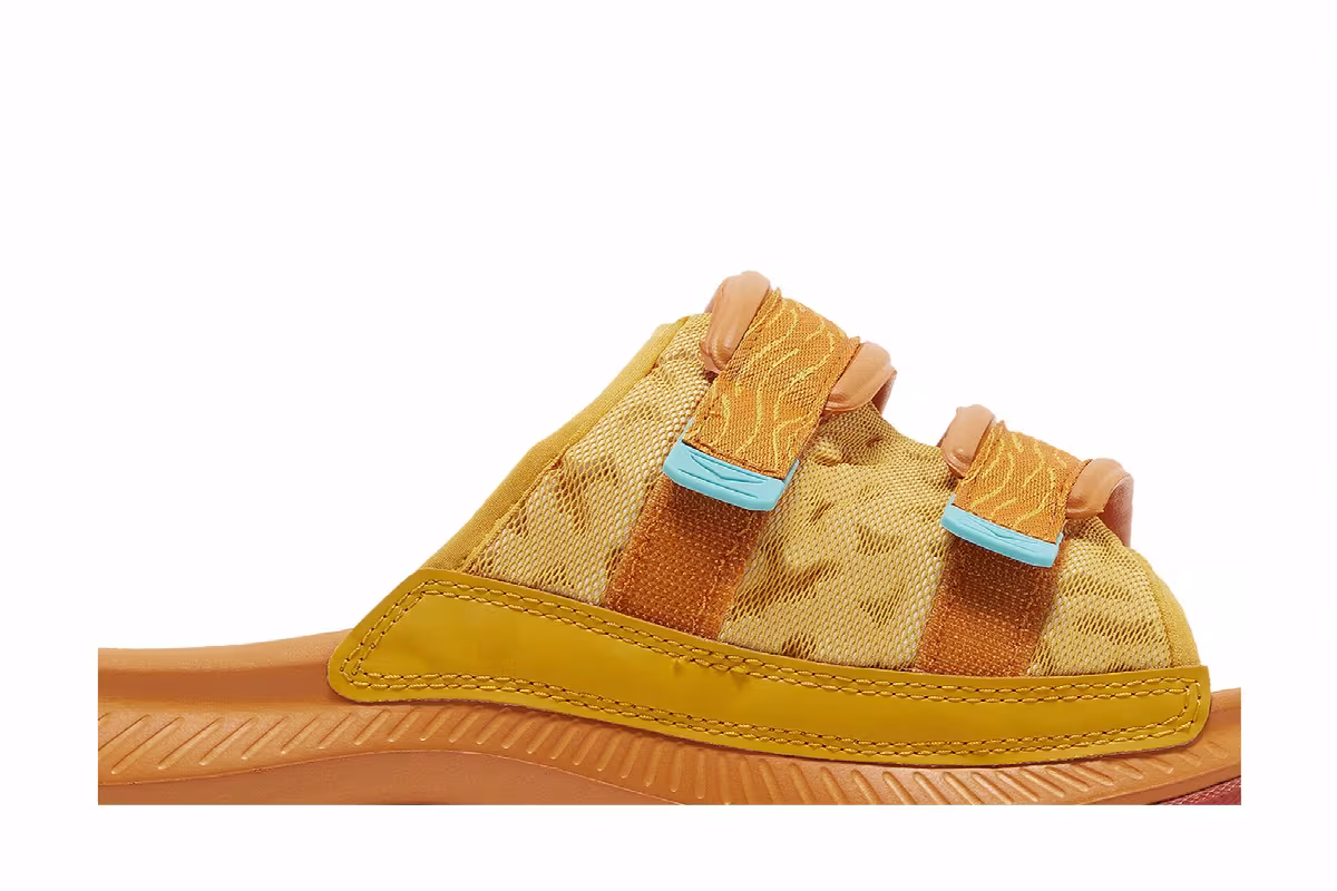 HOKA Ora Luxe Golden Yellow Desert Sun, view 3
