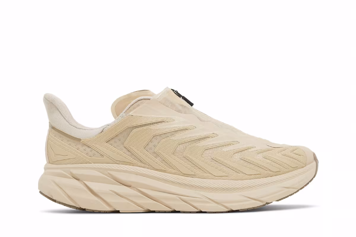 HOKA Project Clifton Shifting Sand Dune, view 2