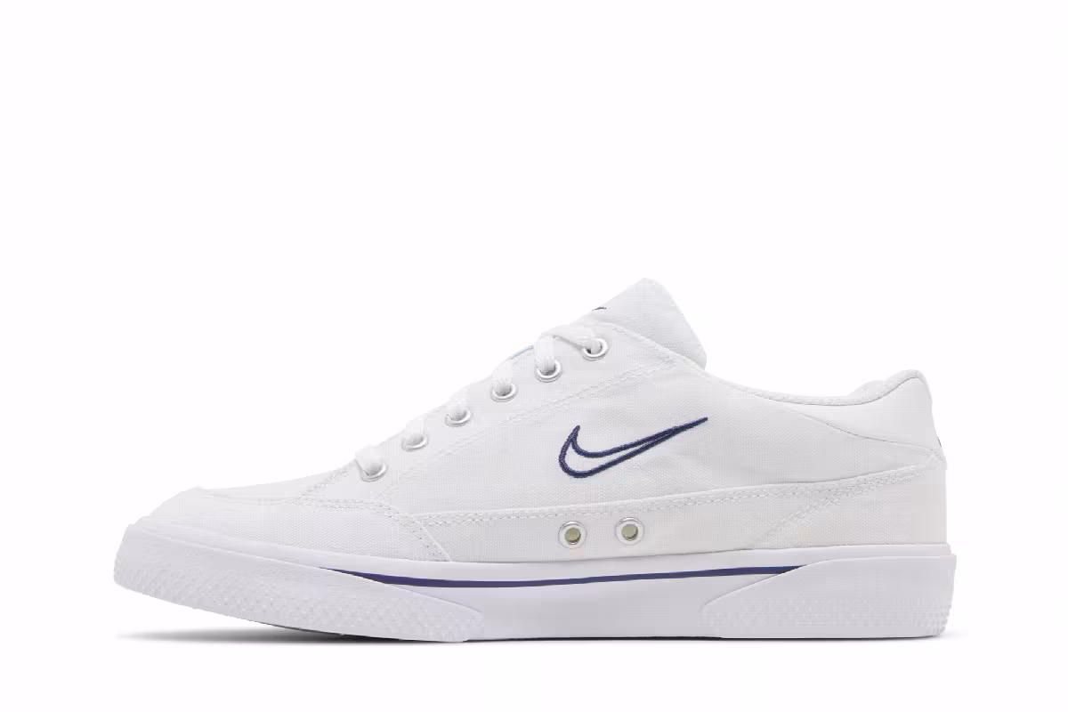Nike Women's GTS White Midnight Navy, view 4