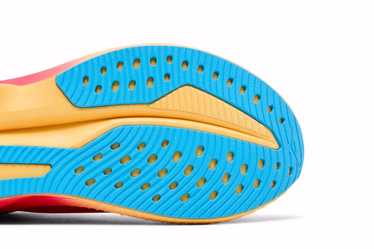 HOKA Mach 6 Poppy Squash, view 6