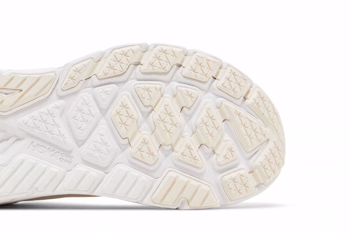 HOKA Women's Arahi 7 Blanc De Blanc Rose Gold, view 6