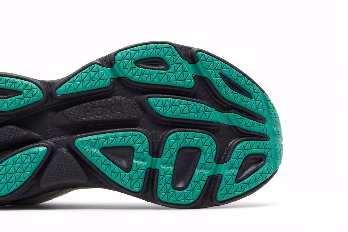 HOKA Bondi 8 Stealth Tech Pack, view 6