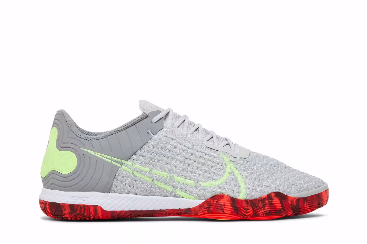 Nike React Gato Grey Fog Bright Crimson, view 2