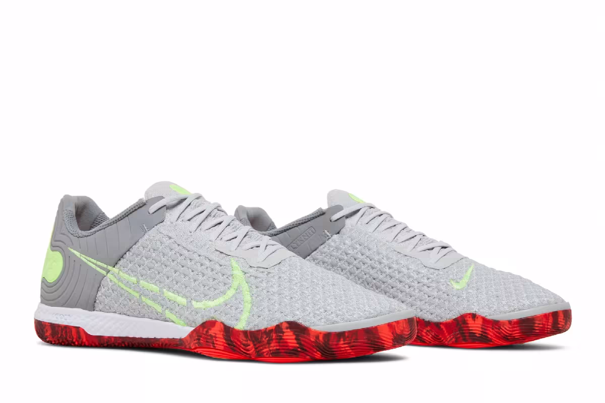 Nike React Gato Grey Fog Bright Crimson, view 9