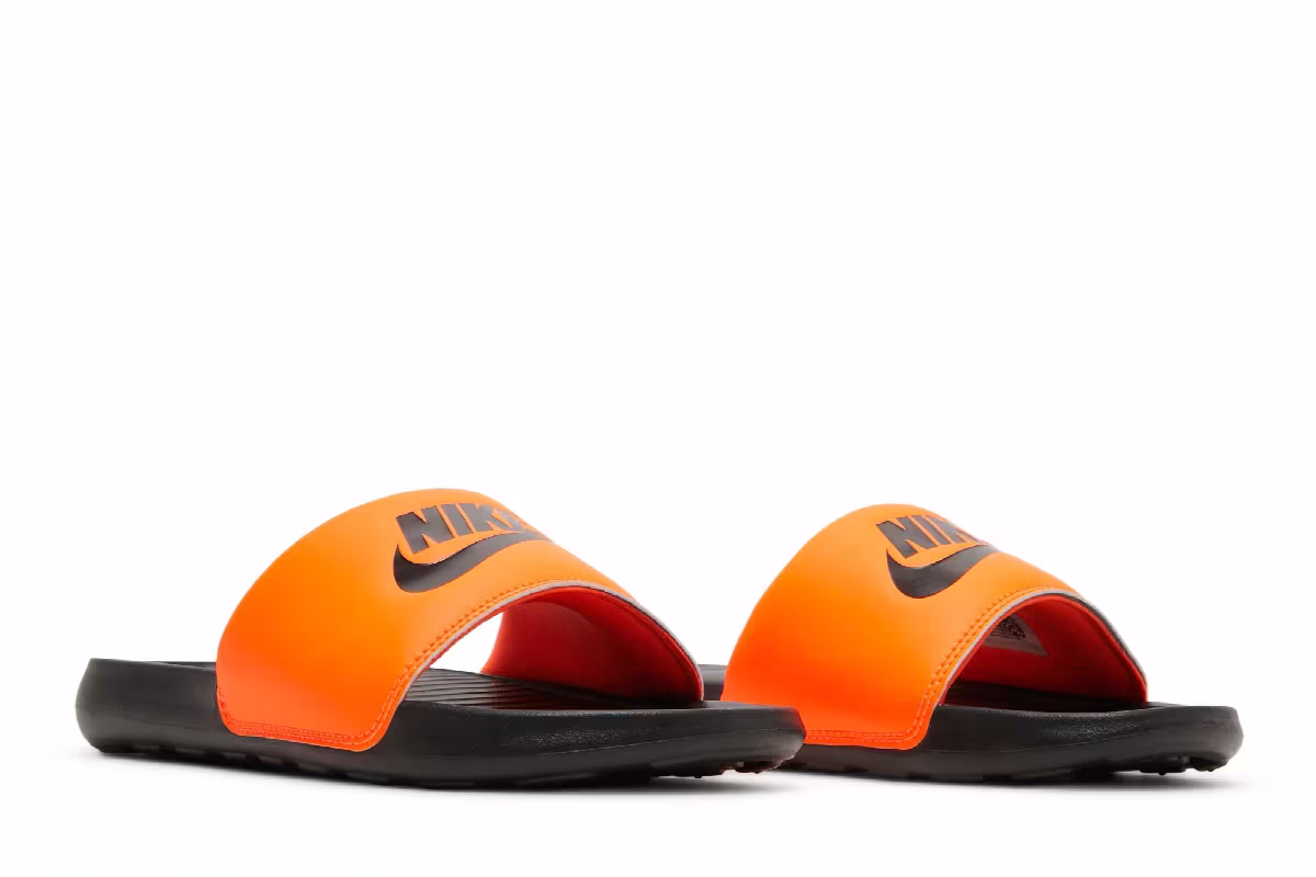 Nike Victori One Slide Black Hyper Crimson, view 9