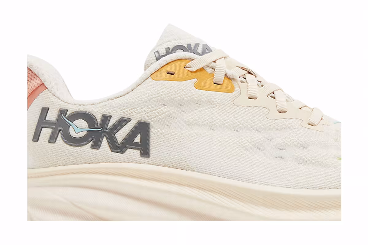 HOKA Women's Clifton 9 Wide Vanilla Astral, view 3