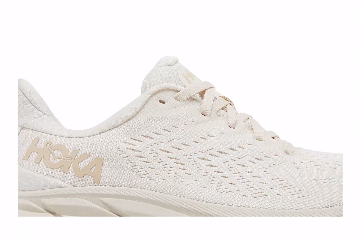 HOKA Women's Clifton 8 Eggnog, view 3