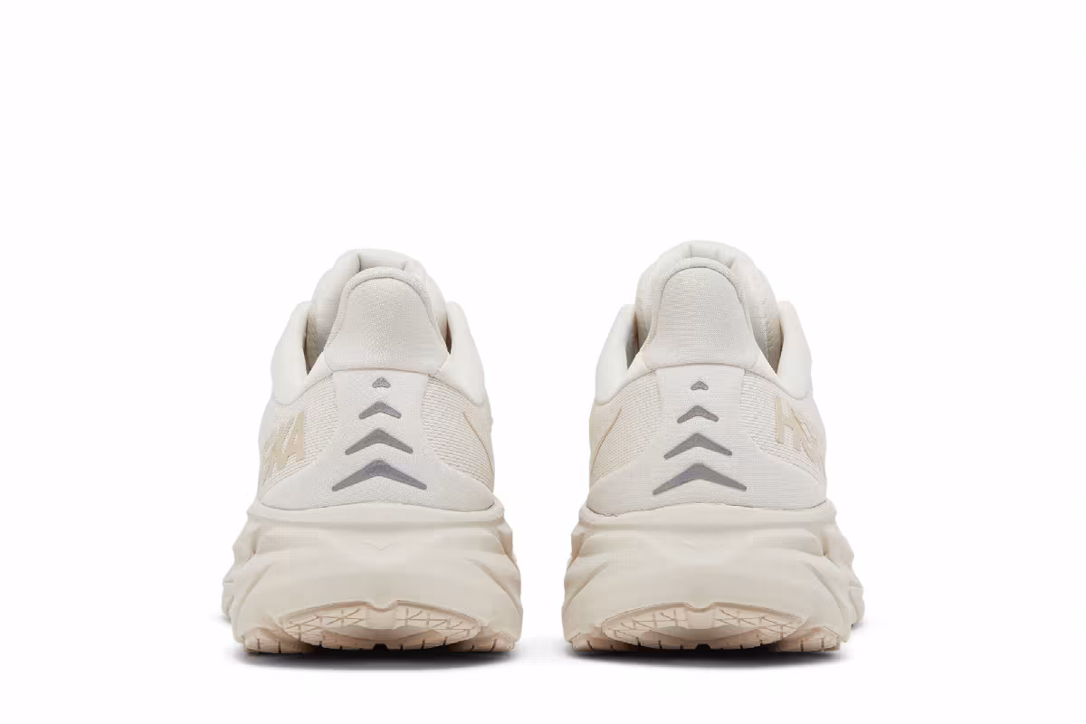 HOKA Women's Clifton 8 Eggnog, view 7
