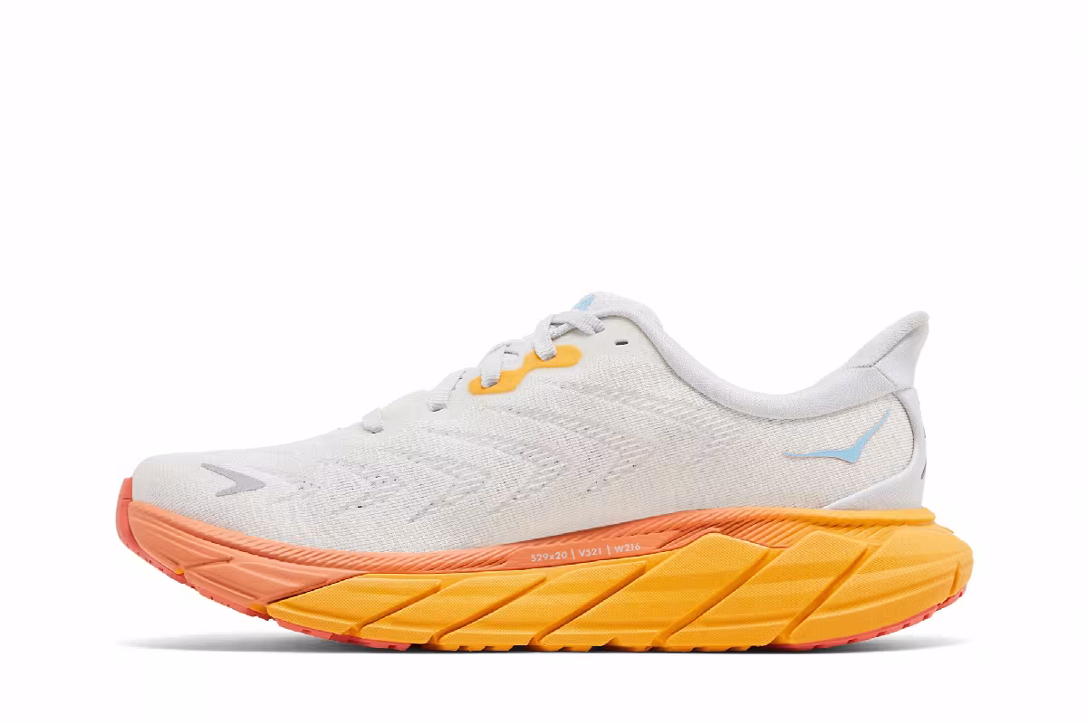HOKA Women's Arahi 6 Nimbus Cloud Orange, view 4