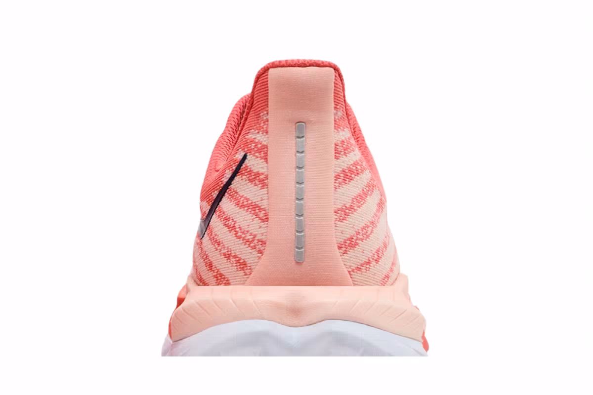 HOKA Women's Mach 5 Camellia Peach, view 8