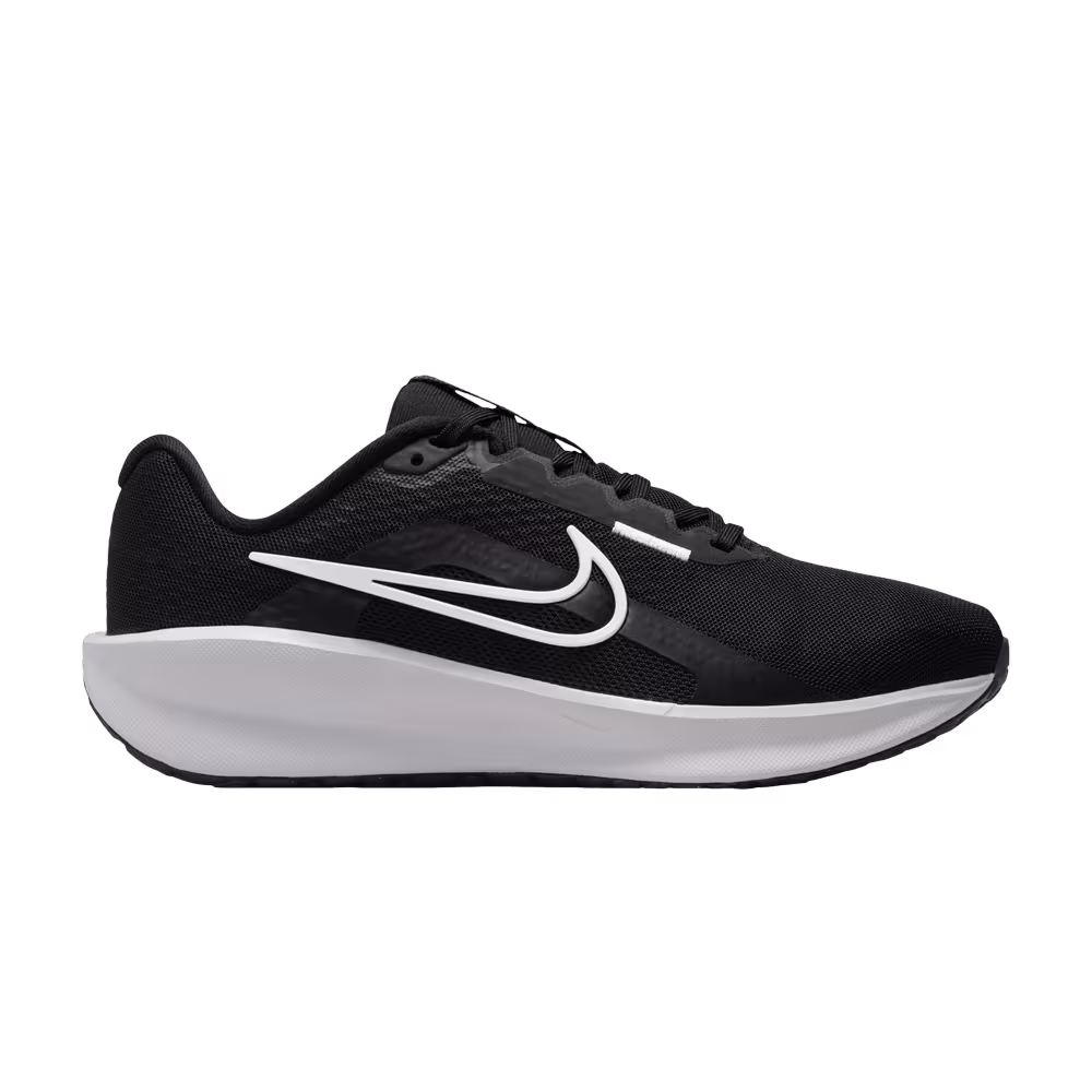Nike Women's Downshifter 13 Extra Wide Black White
