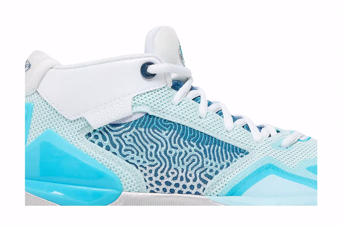 New Balance KAWHI Big Kid Christmas, view 3