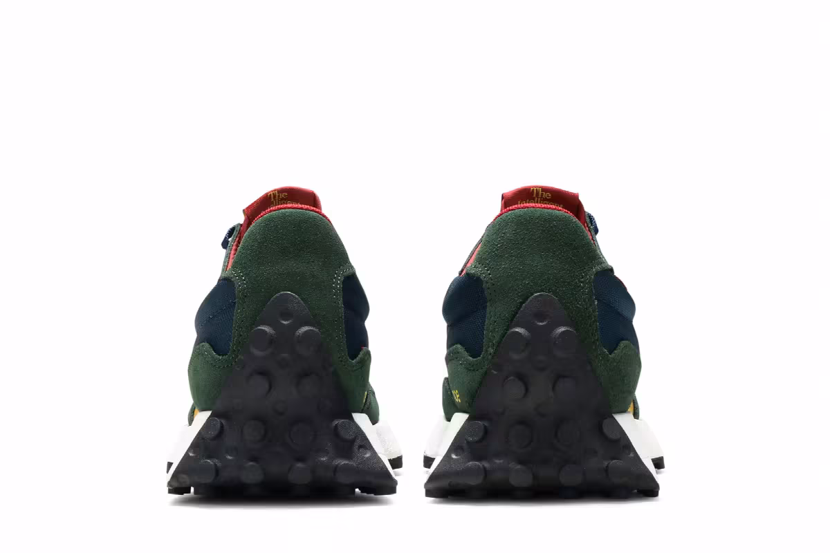 New Balance 327 Navy Red, view 7