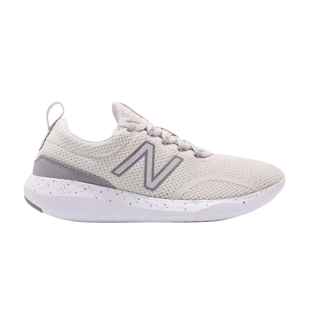 New Balance Women's FuelCore Coast Ultra V5 Grey Beige White
