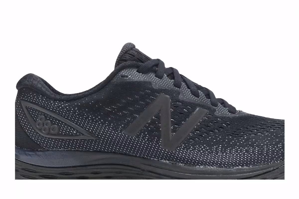 New Balance 880 Black, view 3