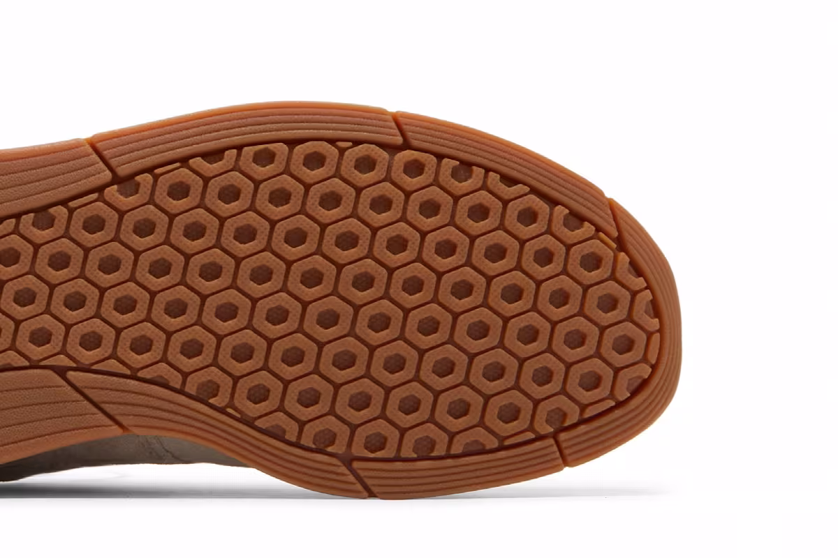 New Balance 247v2 Luxe, view 6