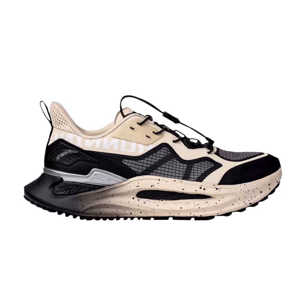 Anta ULT Dune Black Beige