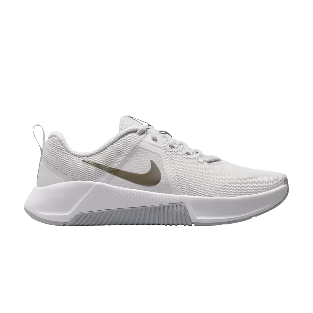 Nike Women's MC Trainer 3 Photon Dust
