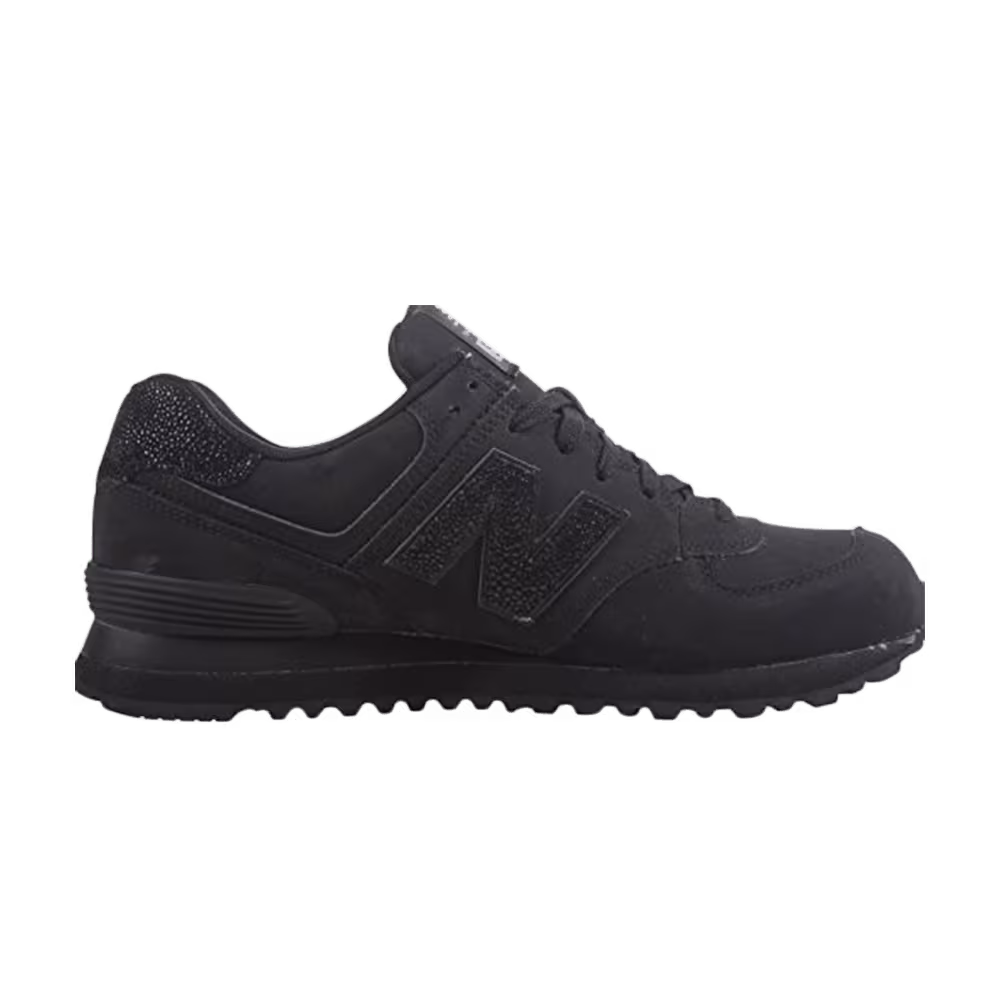 New Balance 574 Triple Black