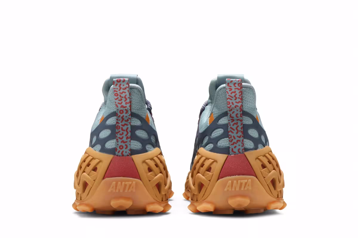 Salehe Bembury x Anta SB-02 Balloonflower Blue, view 7