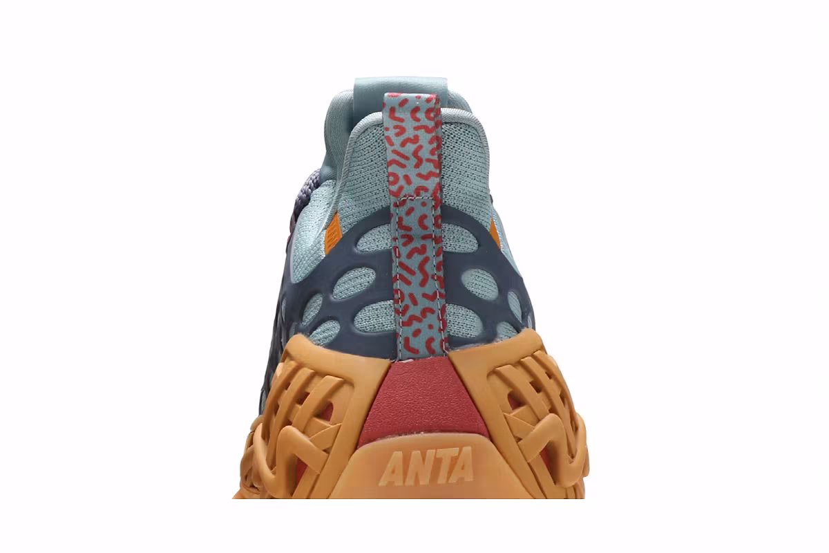 Salehe Bembury x Anta SB-02 Balloonflower Blue, view 8