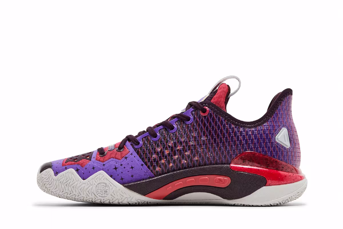 Kyrie Irving x Anta Shock Wave 5 Pro Moon, view 4