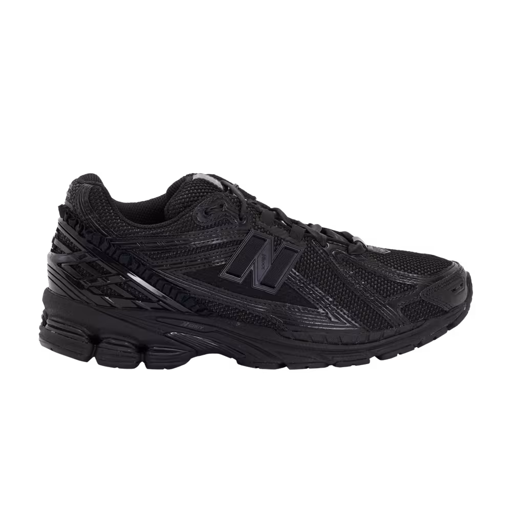 New Balance 1906R Triple Black Frill