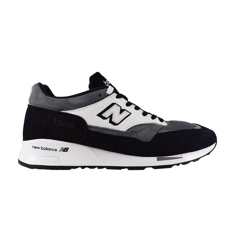 Comme des Garçons x New Balance 1500