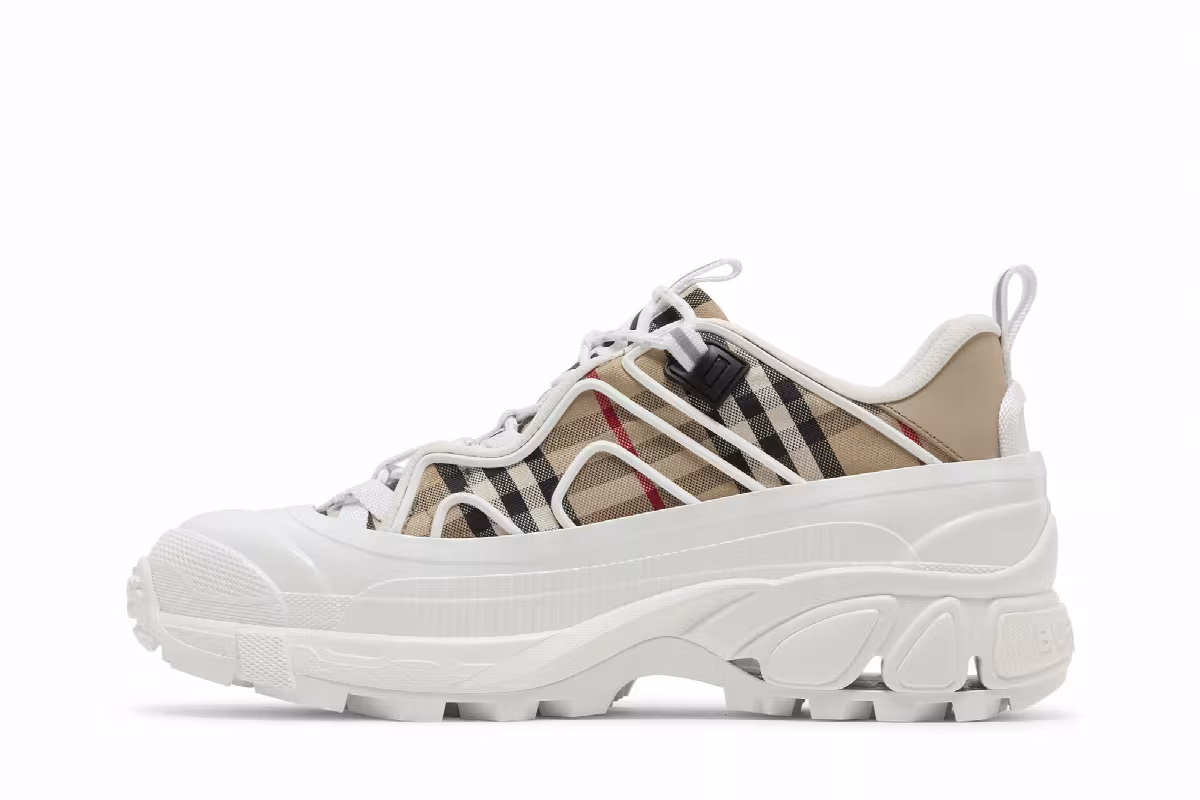 Burberry Arthur Archive Beige, view 4