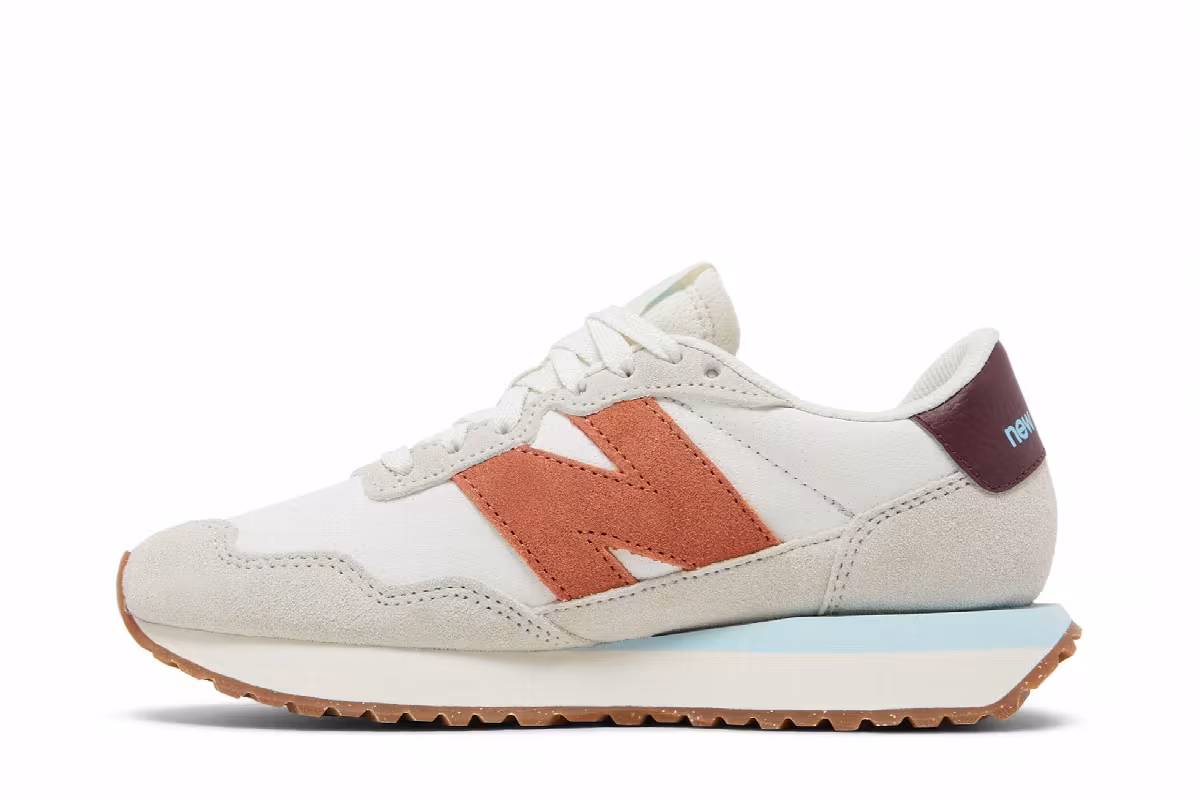 New Balance Women's 237 Sea Salt Soft Copper, view 4