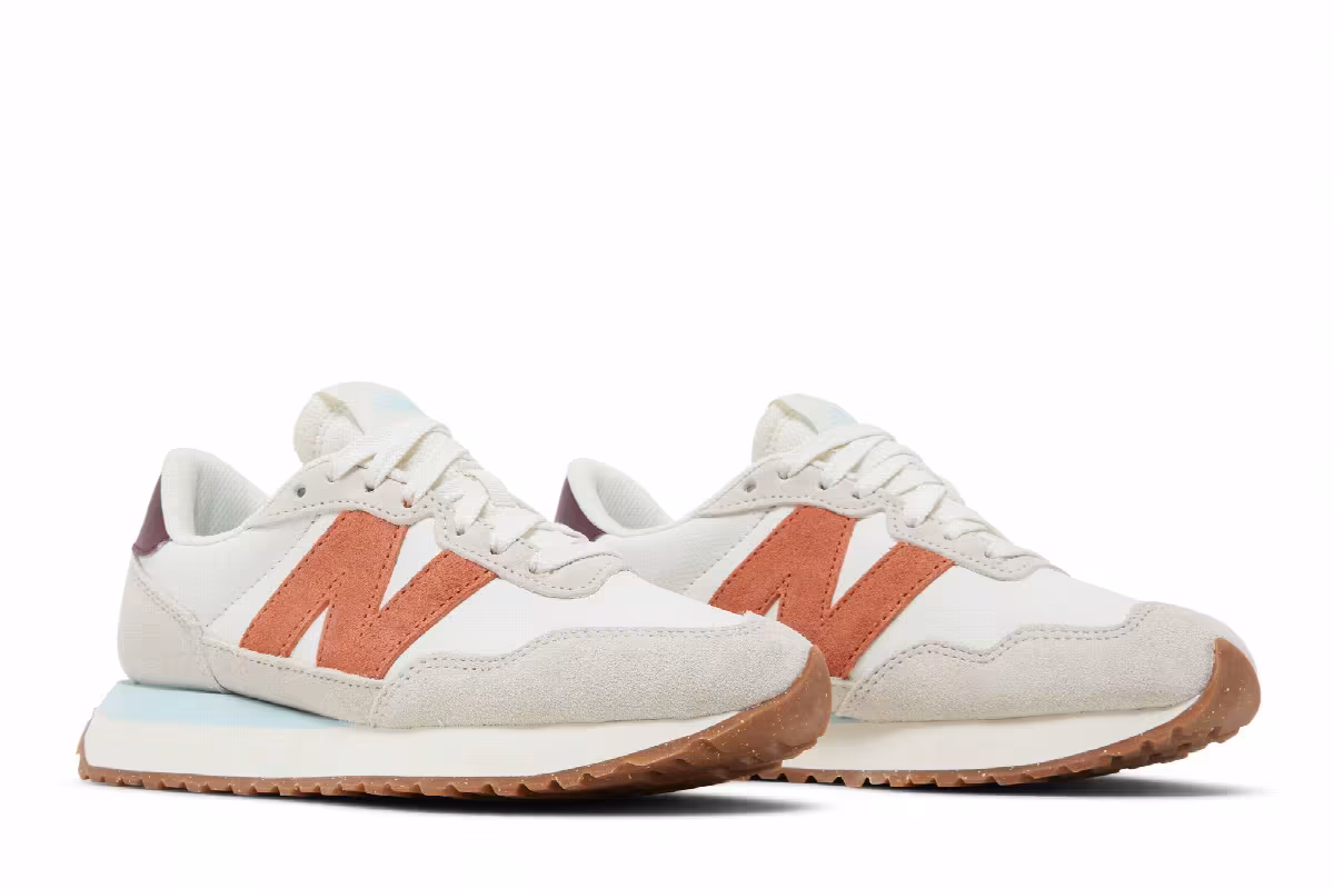 New Balance Women's 237 Sea Salt Soft Copper, view 9