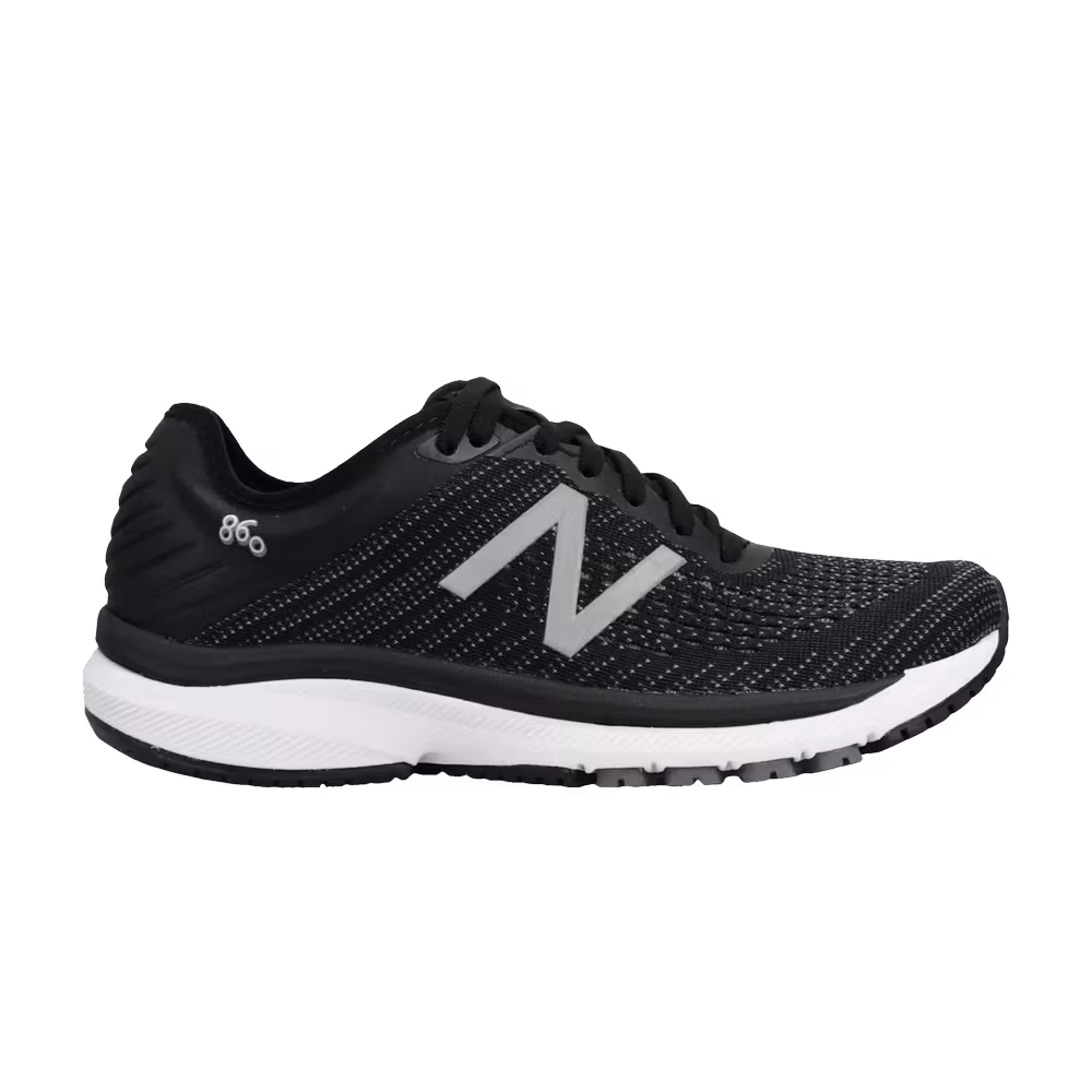 New Balance Women's 860 Wide Black White