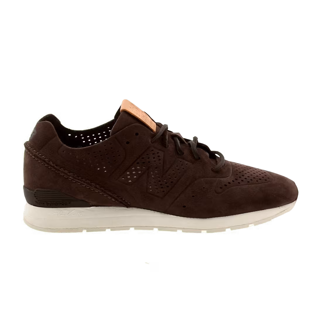 New Balance 696 Brown