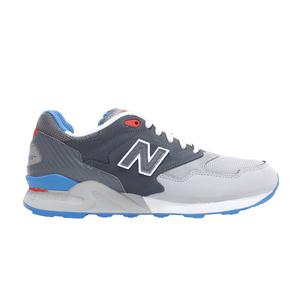 New Balance 878