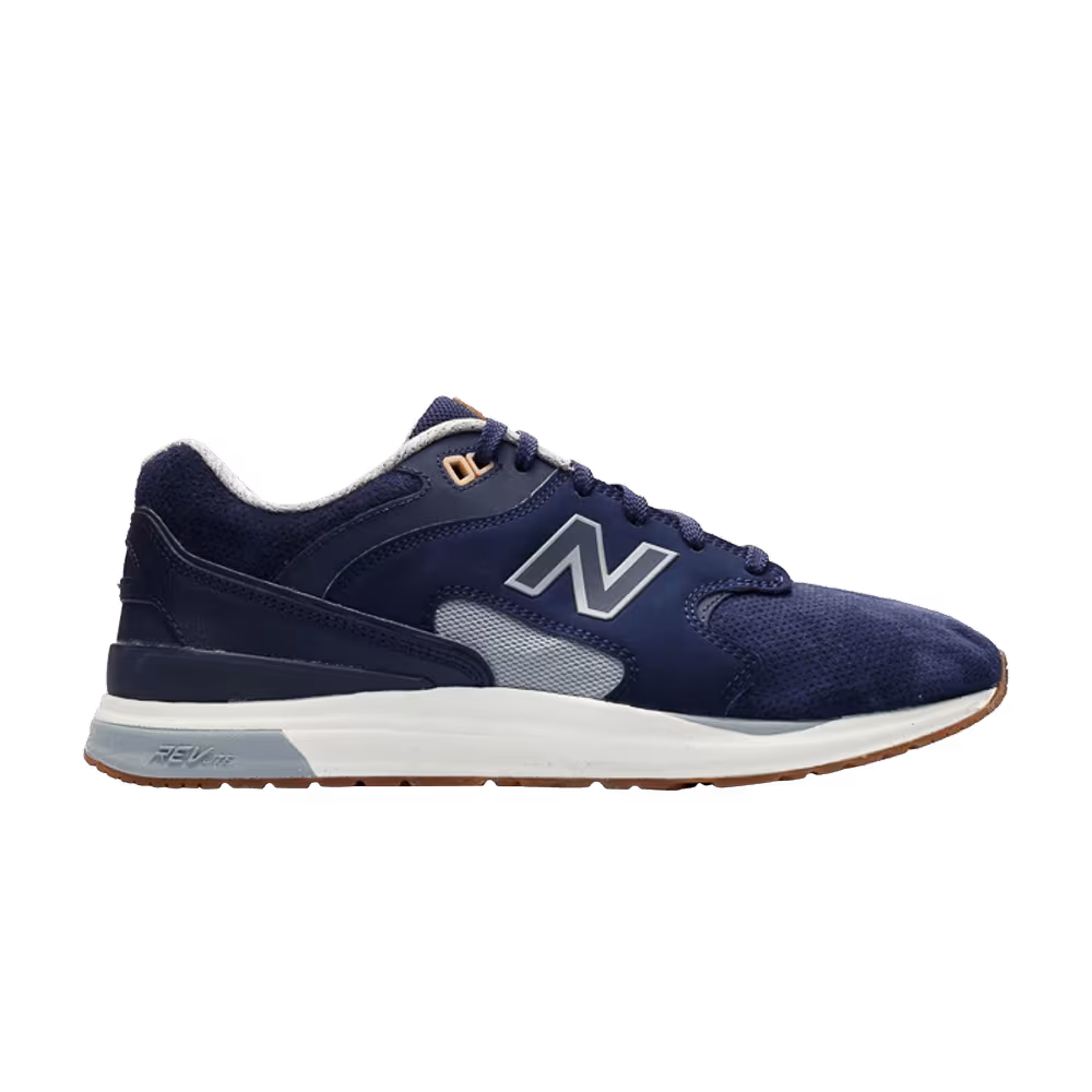 New Balance 550