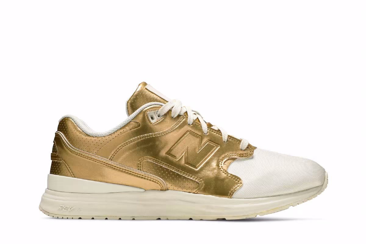 New Balance 1550 Metallic Gold, view 2