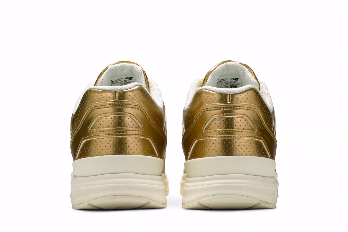 New Balance 1550 Metallic Gold, view 7